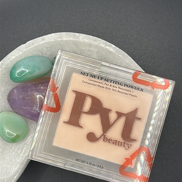 PYT Beauty, SET ME UP SETTING POWDER. - Picture 5 of 5